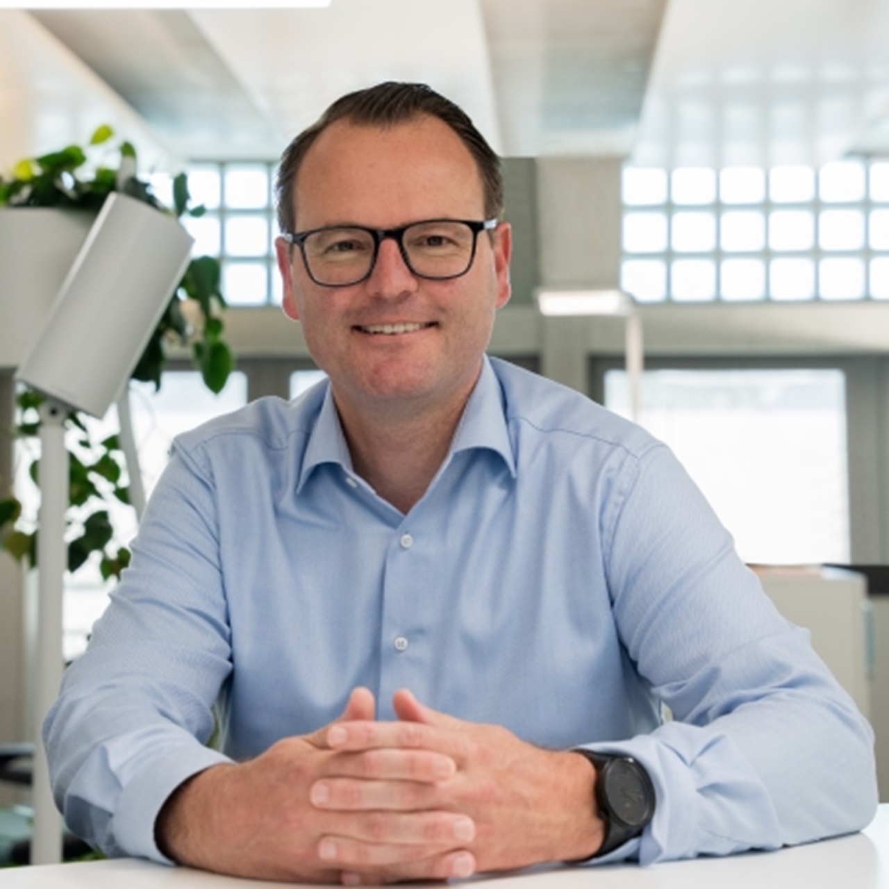 Porträt Bild von HR Business Partner Fabio Feller