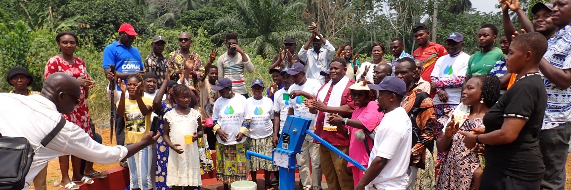 Ein Brunnen für Song Ndeppe – WWZ spendet Wasser